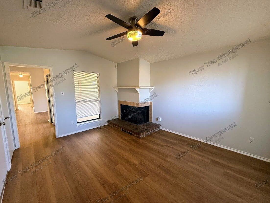 6847 S Creek Dr - Photo 2 of 27