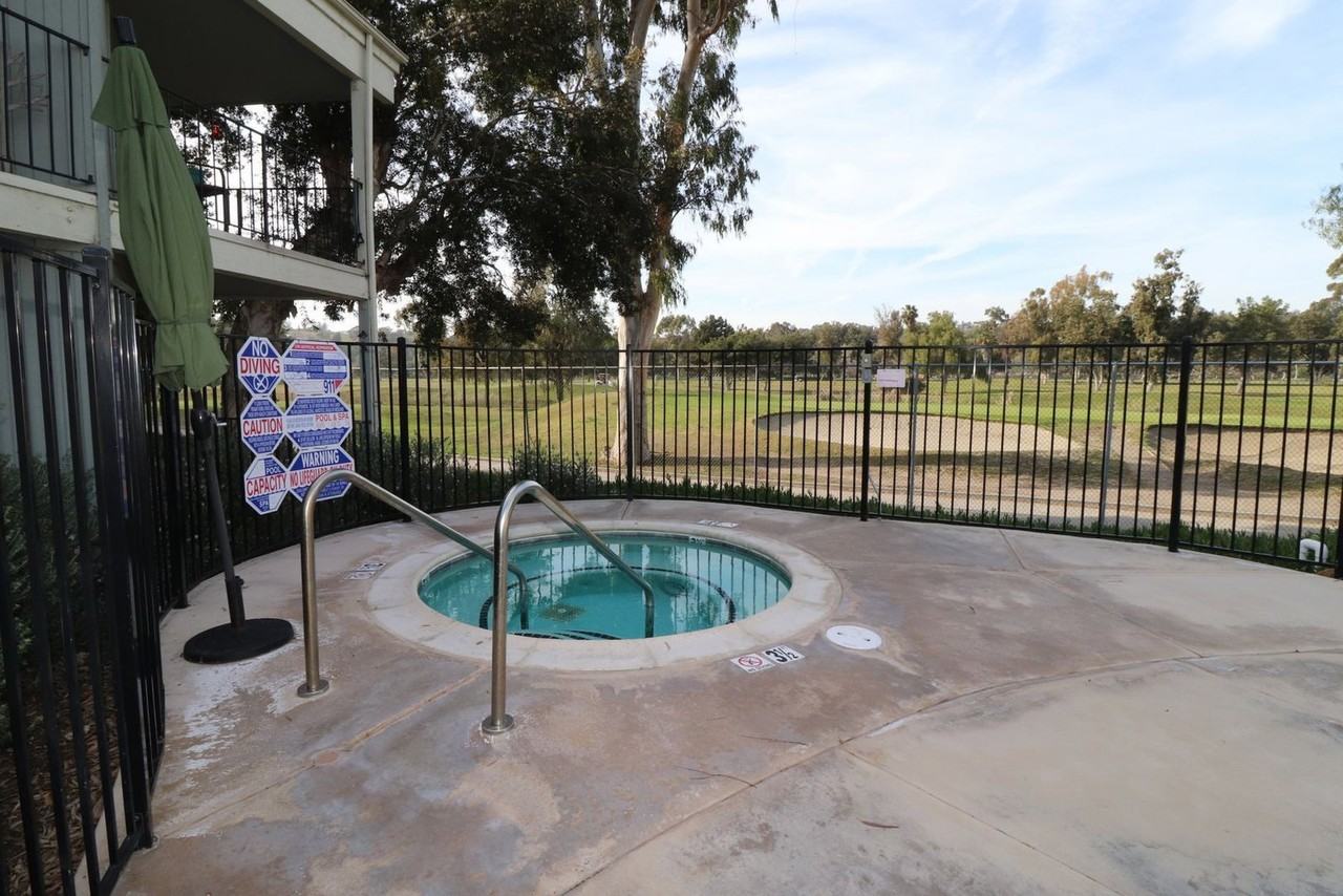 4243 Bonita Rd #10 - Photo 7 of 25