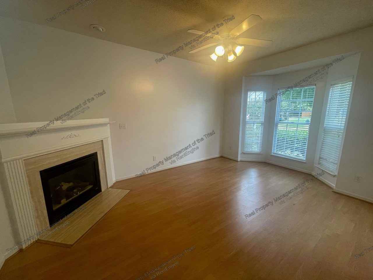8 Hartsfield Ct - Photo 5 of 21