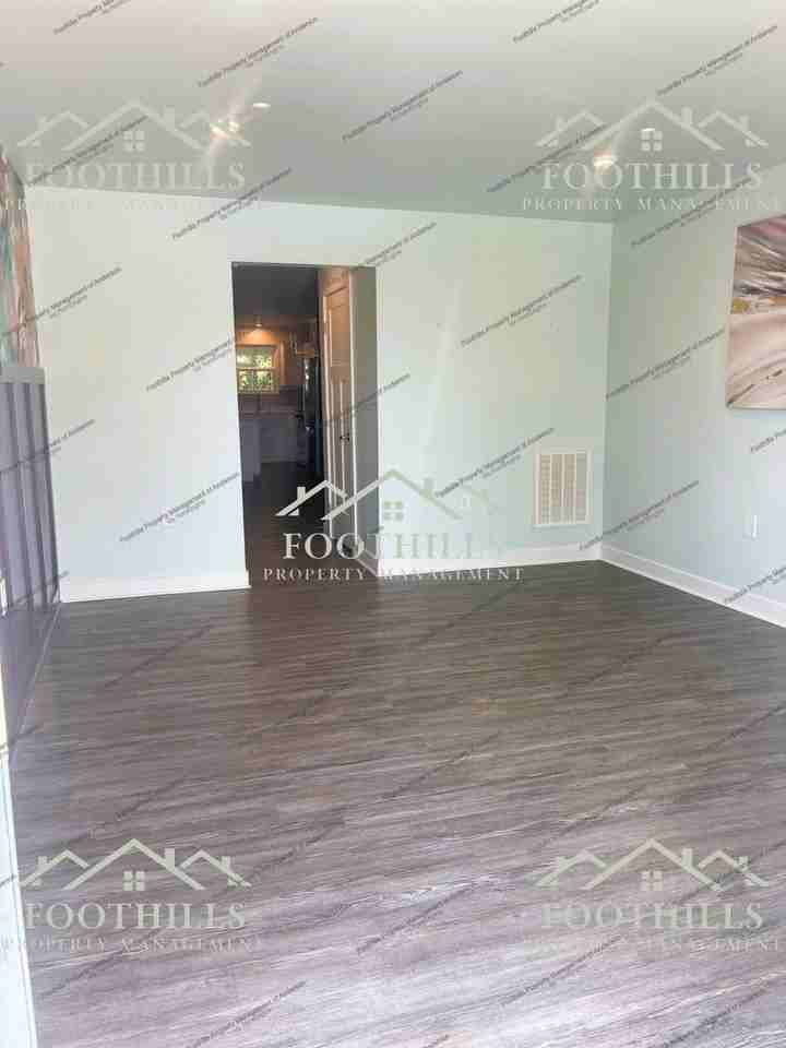 235 Scenic Rd - Photo 3 of 16