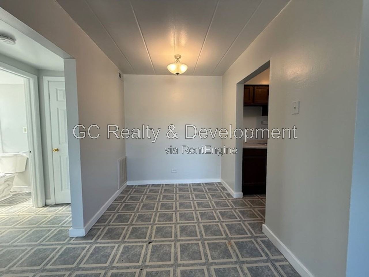 332 Wilson Ave #E - Photo 5 of 12
