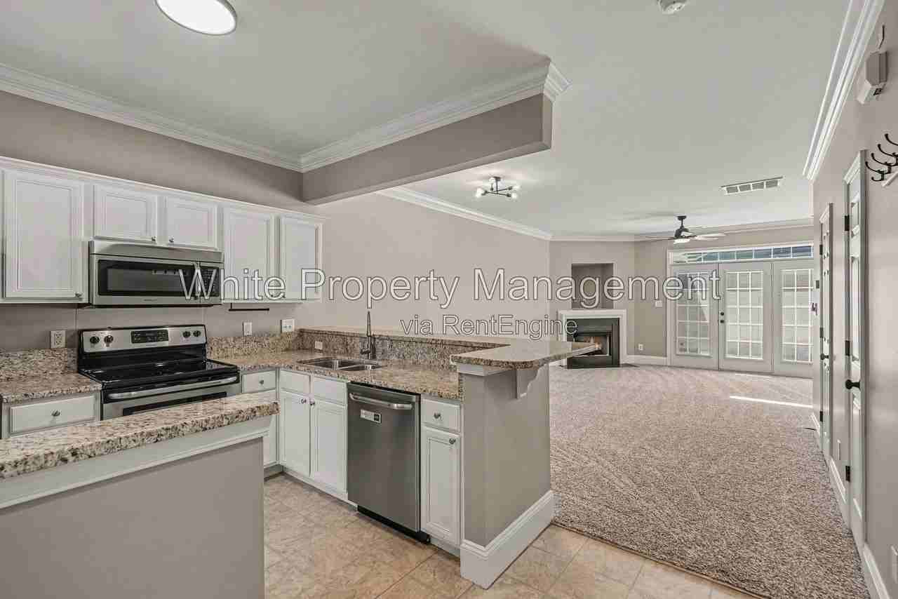 224 Ross Moore Ave - Photo 6 of 27