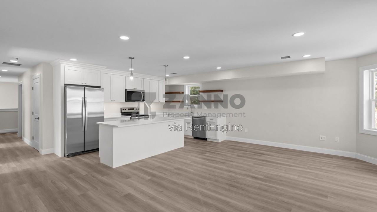 76 Bouvier Ave #3 - Photo 5 of 25