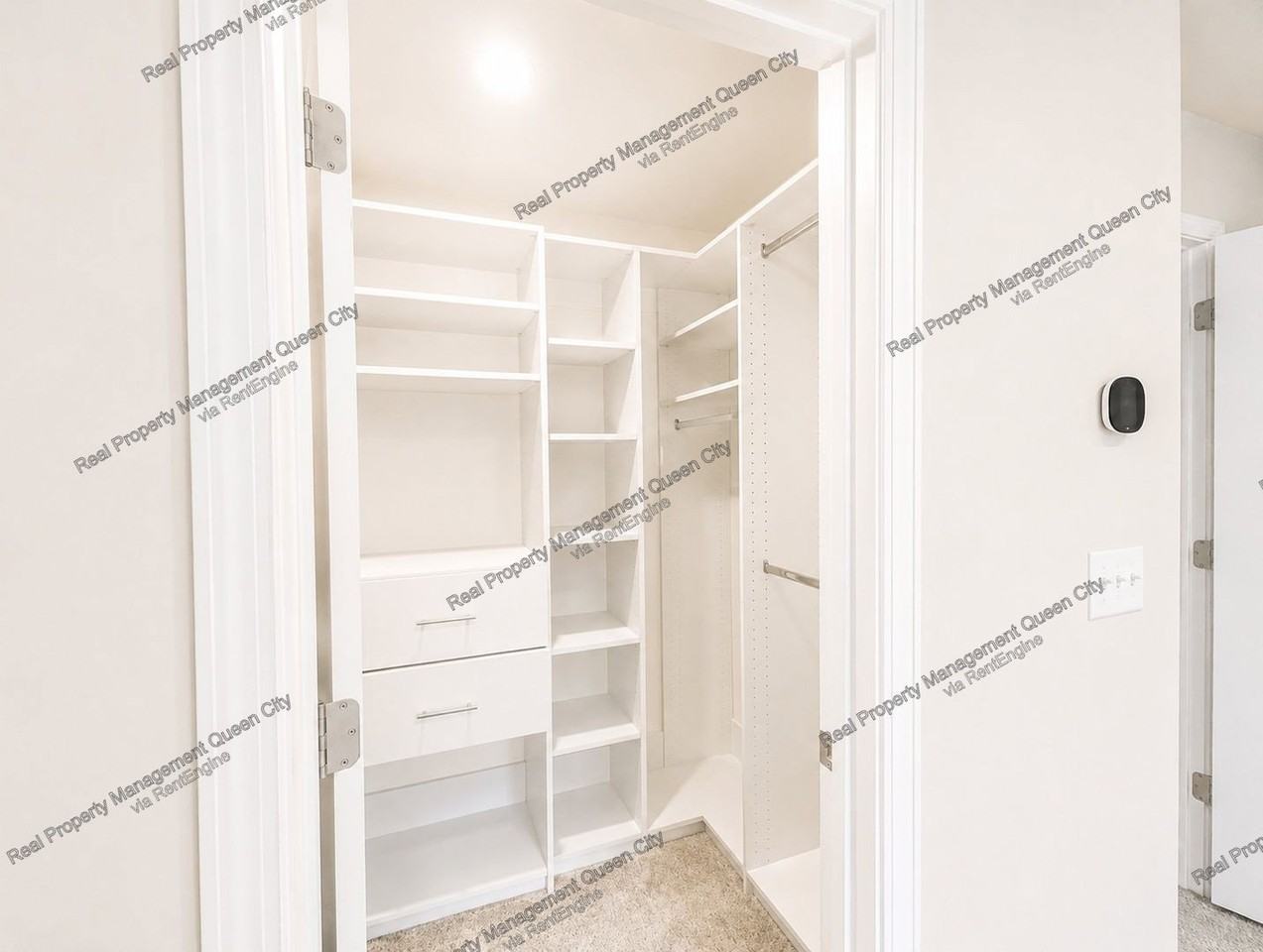 2407 Lazette Dr - Photo 7 of 19