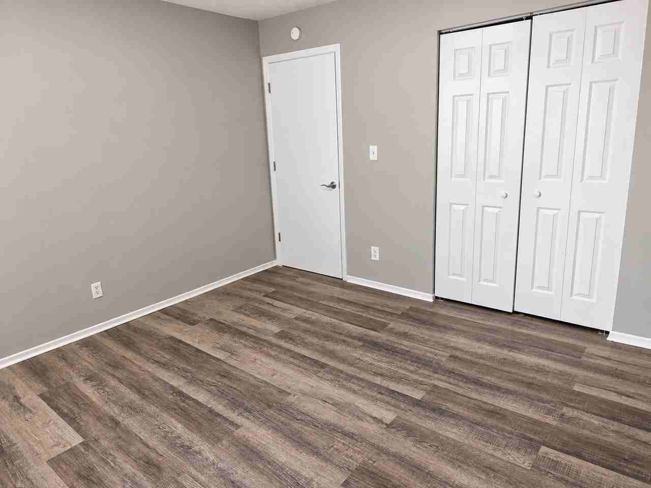 802 Forest Dale Ln #B - Photo 6 of 13