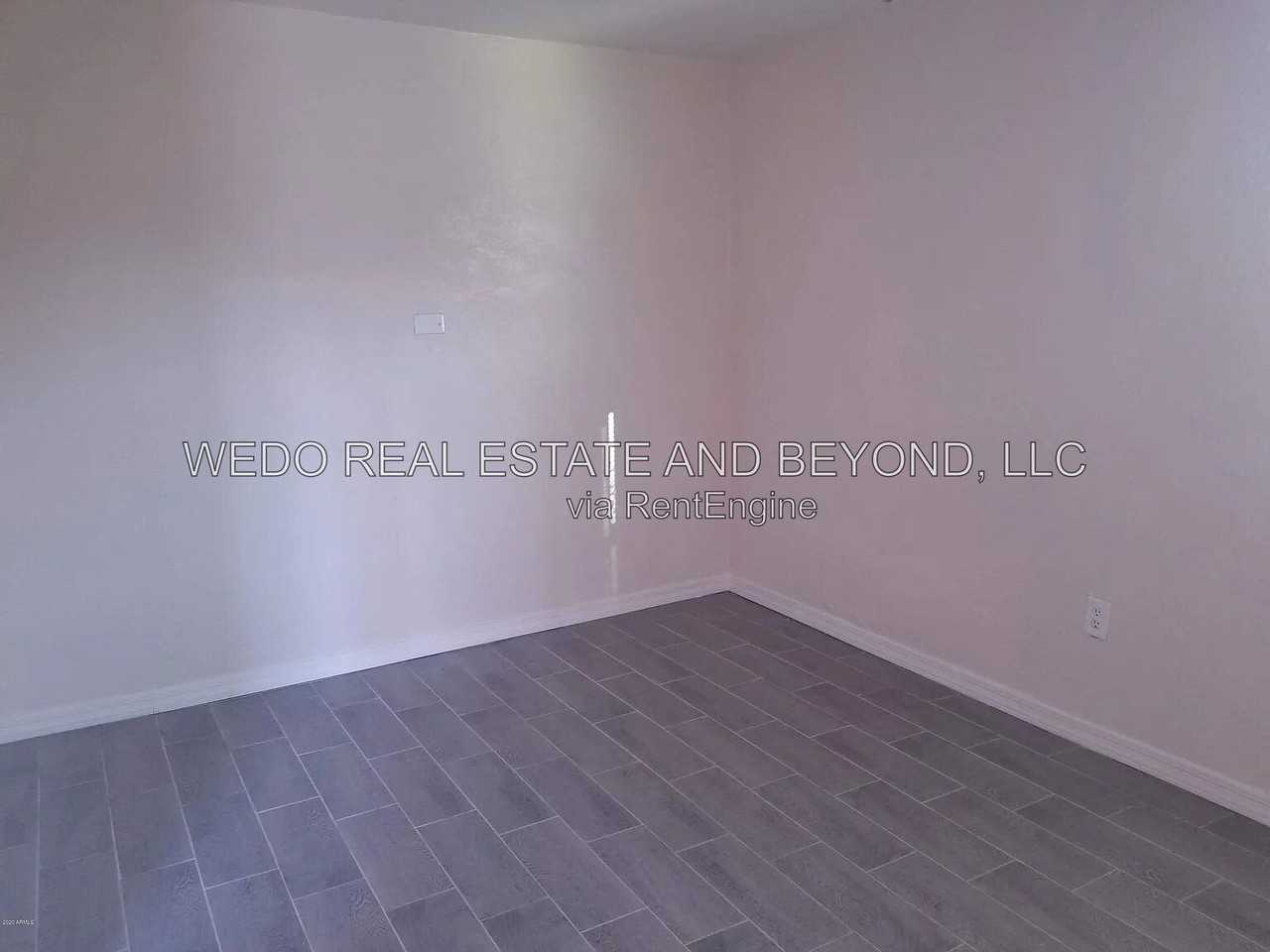 1229 E Mountain View Rd #A - Photo 5 of 8