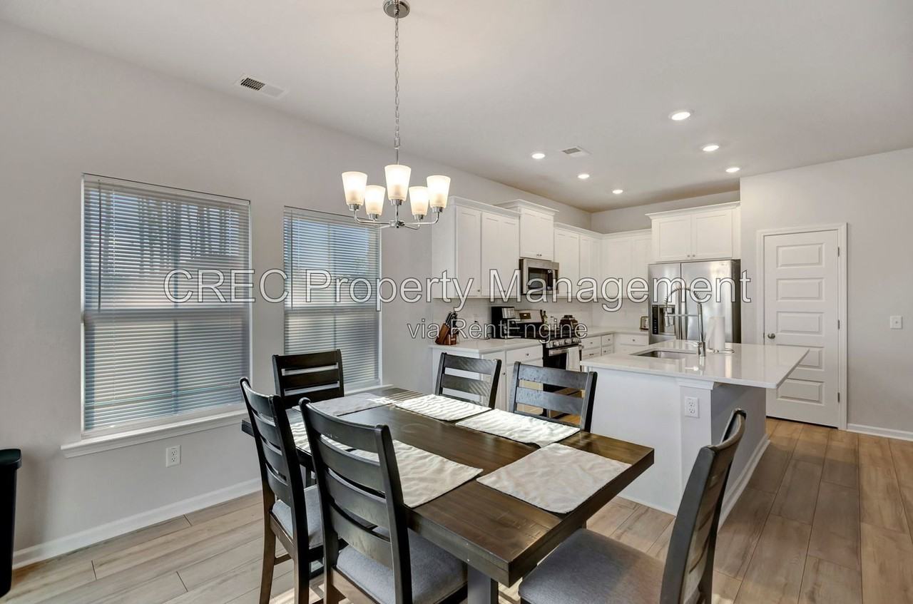 224 Camellia Bloom Dr - Photo 4 of 24