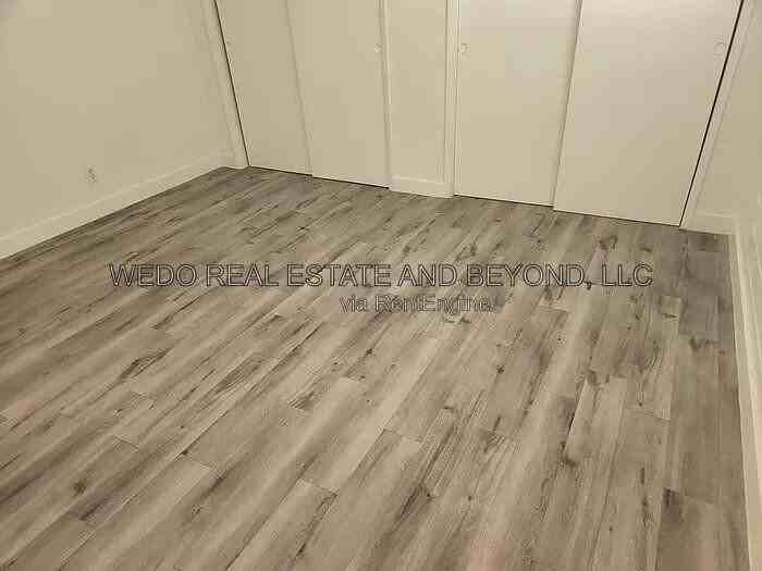 1812 N 26th Pl #1 - Photo 2 of 18