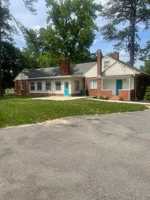 featured image of 5701 Monument Ave