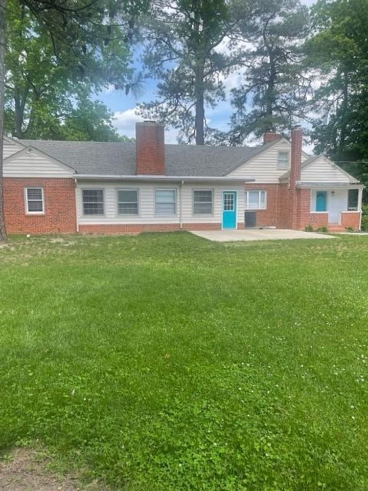 5701 Monument Ave - Photo 4 of 29