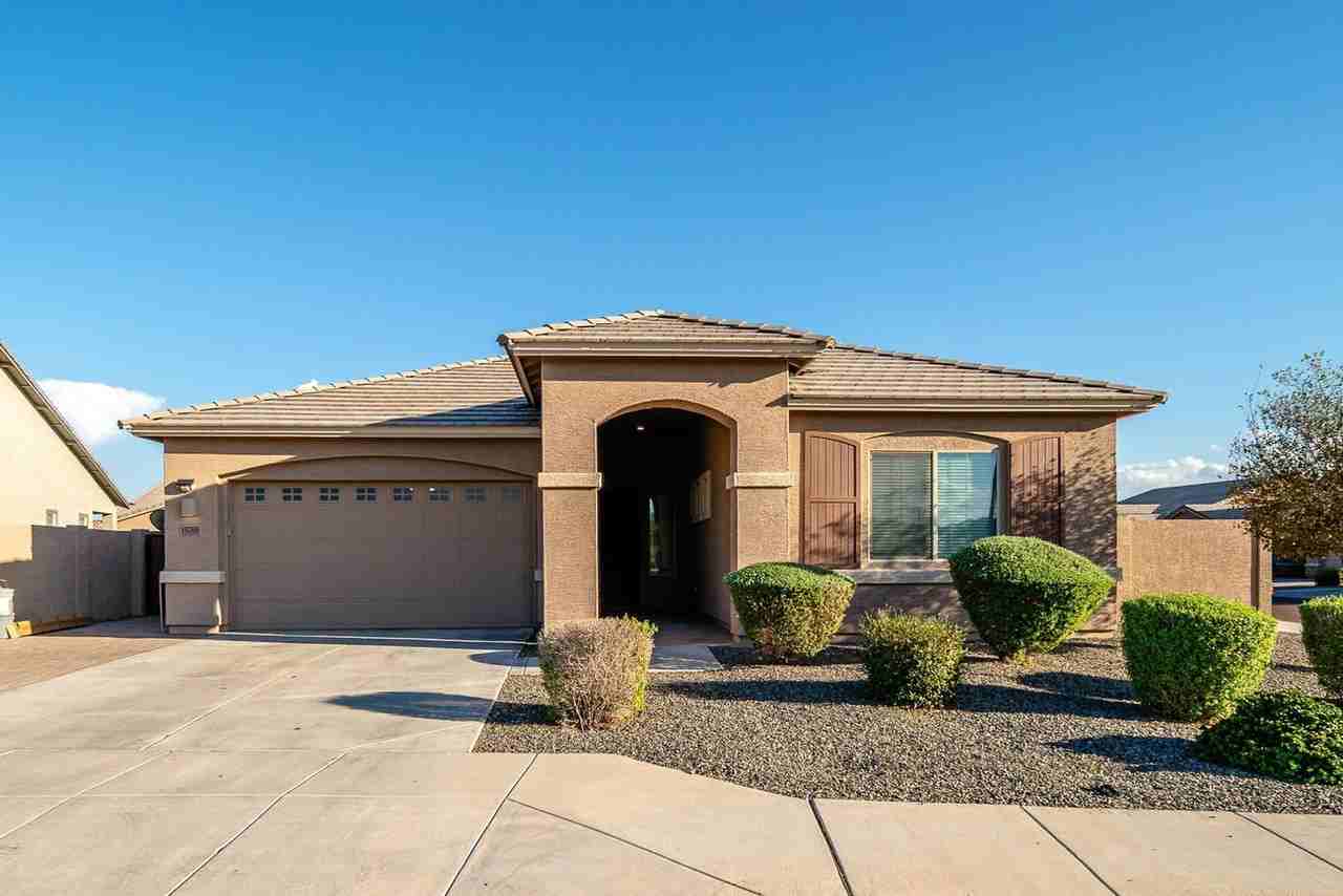 19769 W Blue Horizons Ct - Photo 3 of 23