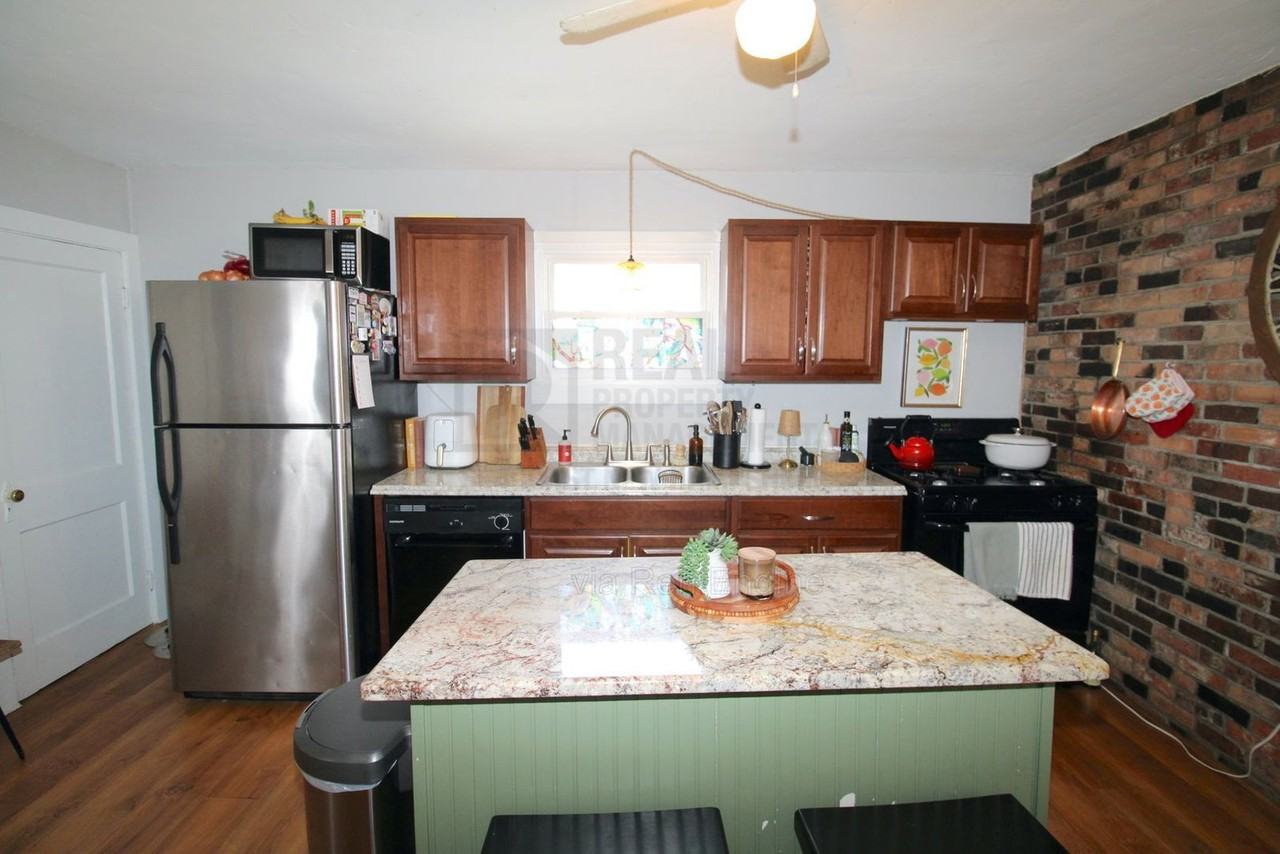57 3rd St #57A - Photo 3 of 17