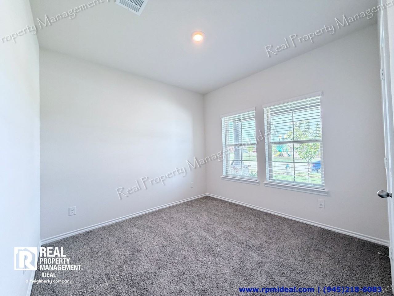 621 Dunhill Road - Photo 4 of 28