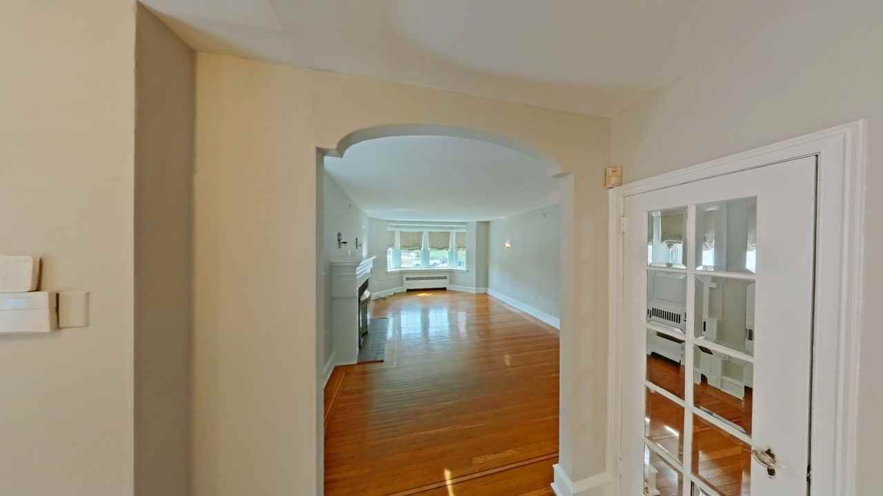 1905 W Olney Ave - Photo 3 of 22