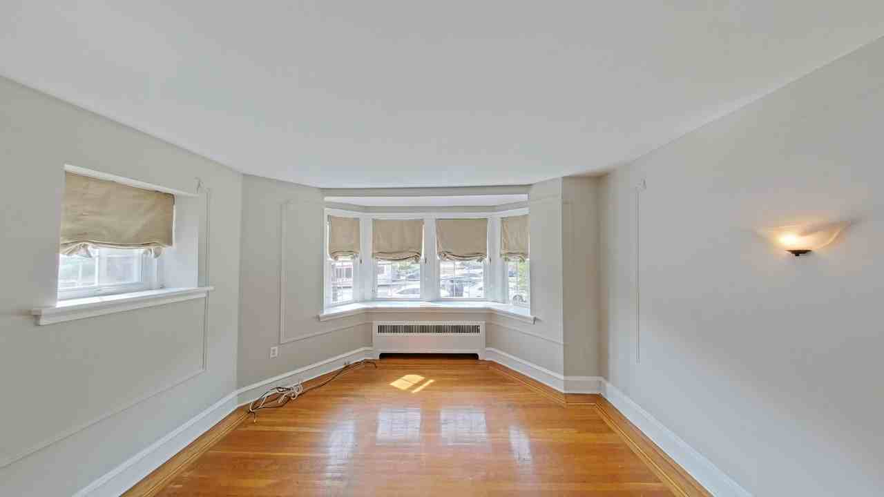 1905 W Olney Ave - Photo 5 of 22
