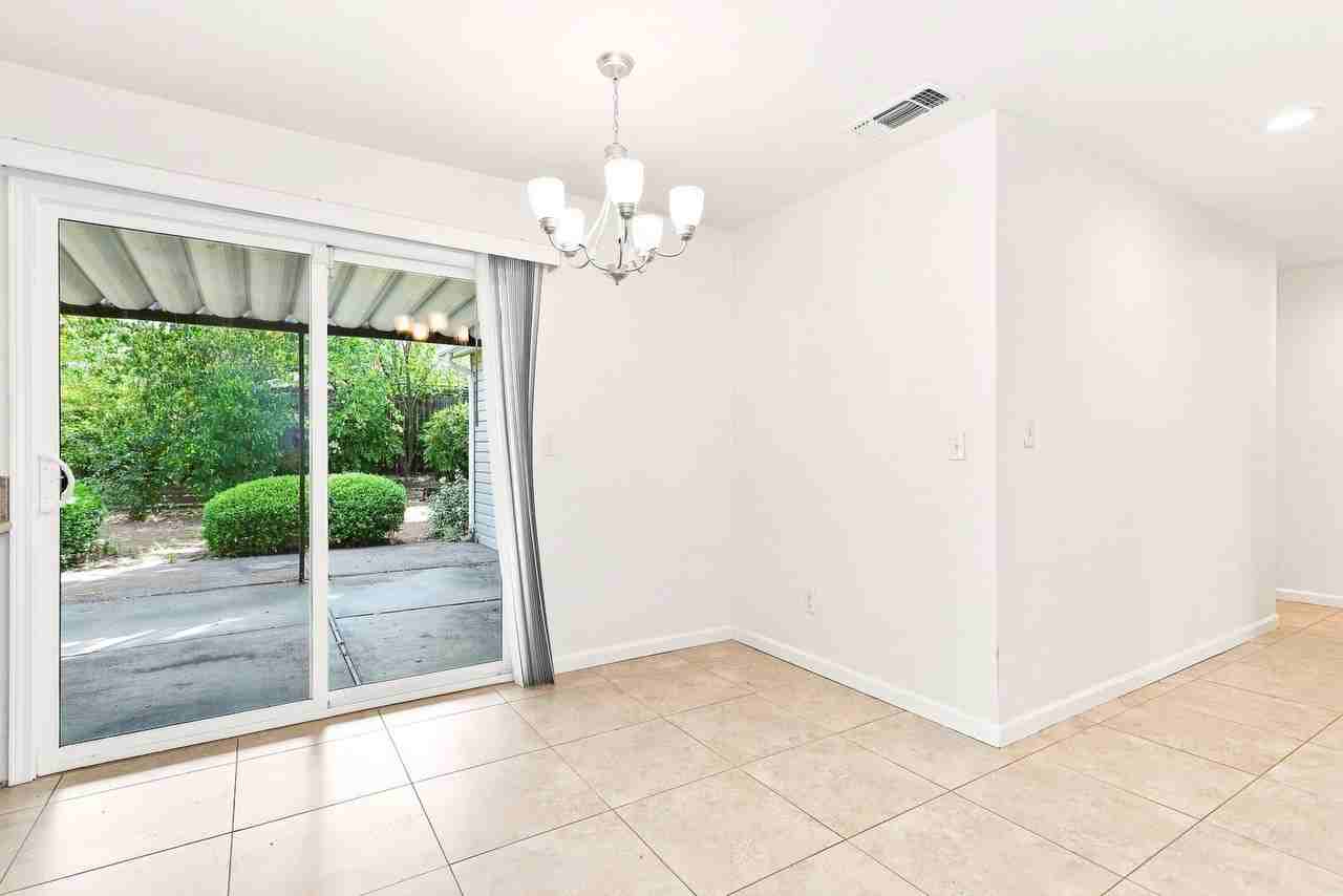 7400 Pennington Way - Photo 4 of 15