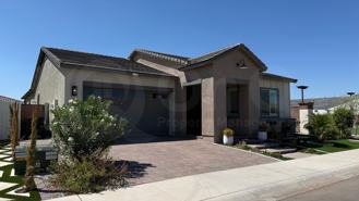 1315 E Eleana Ln - Photo 1 of 1