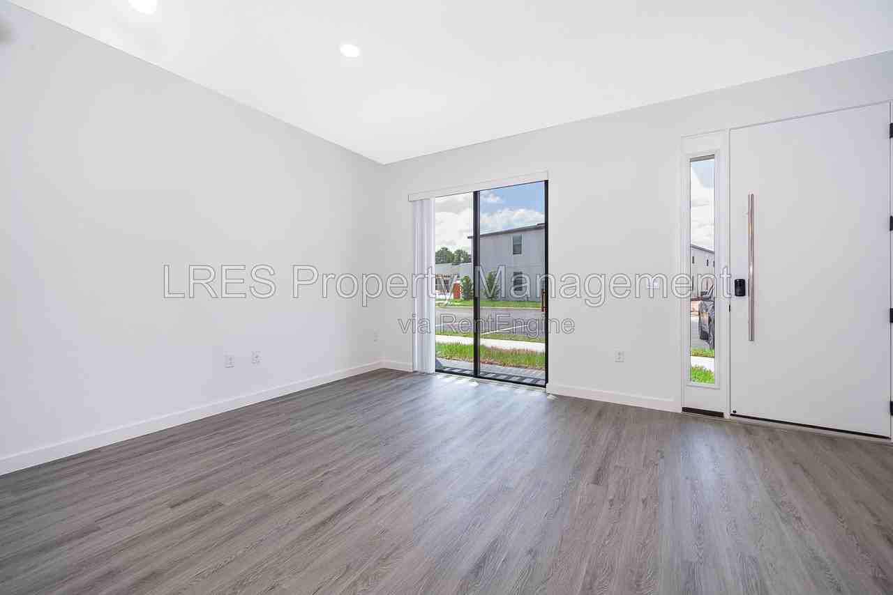 3230 Sustainable Way - Photo 7 of 23