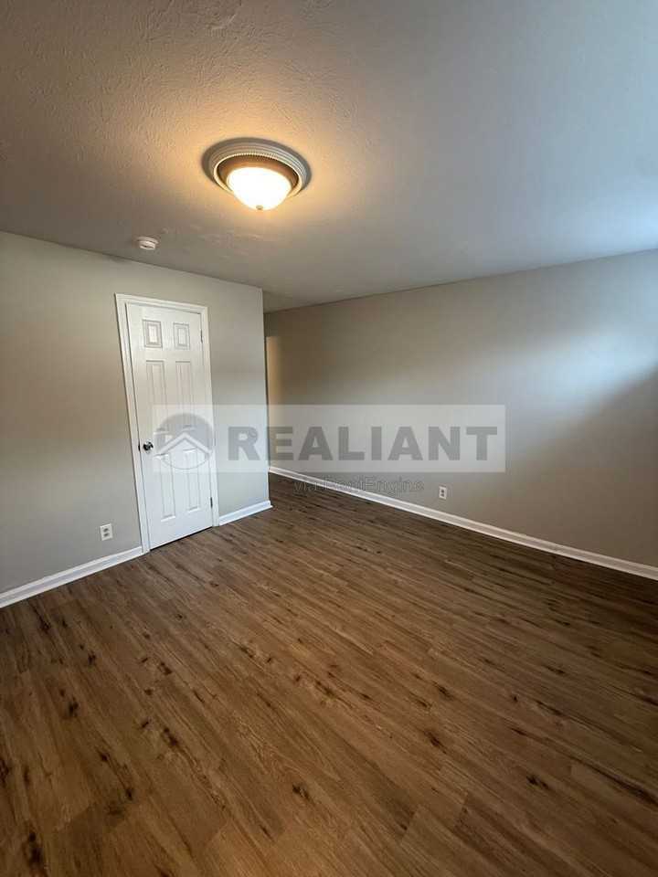 1708 Jennifer Rd #A3 - Photo 4 of 19