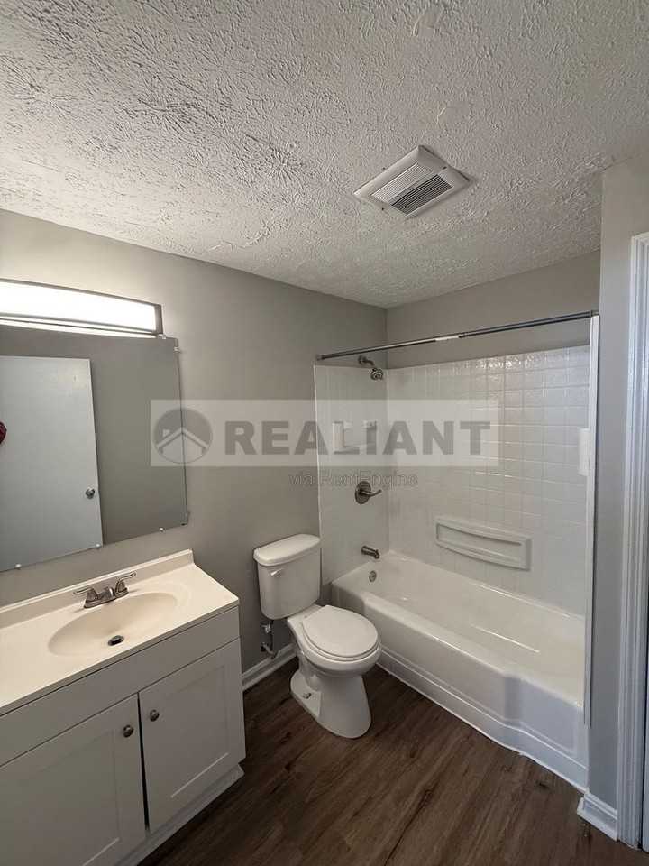 1708 Jennifer Rd #A3 - Photo 5 of 19