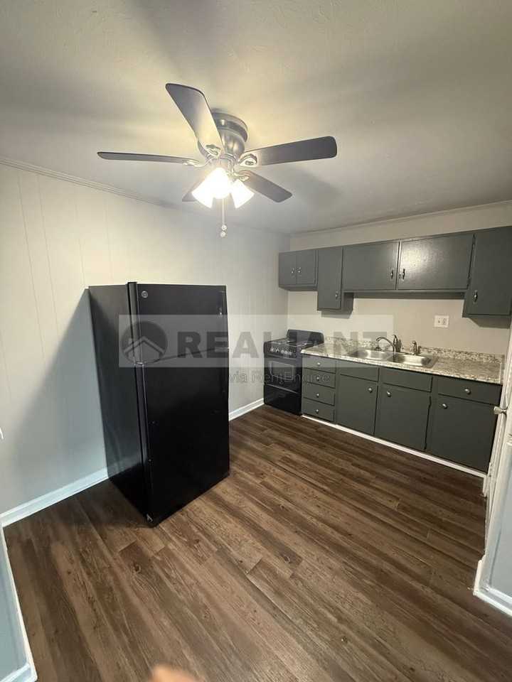 1708 Jennifer Rd #A3 - Photo 7 of 19