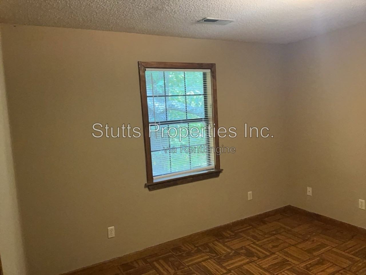 4305 Old Memphis Pike #C - Photo 4 of 12