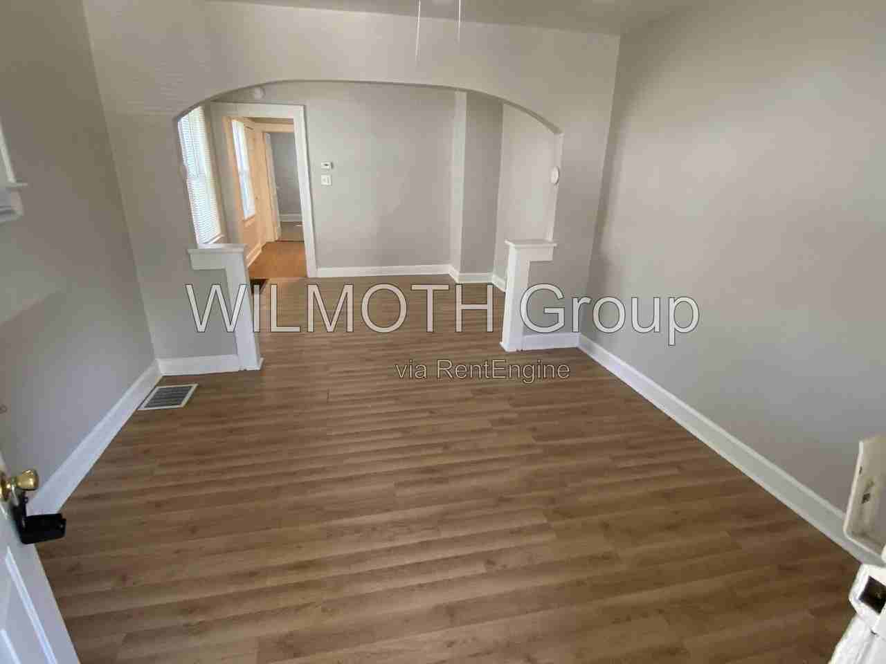 1533 Kappes St - Photo 2 of 13