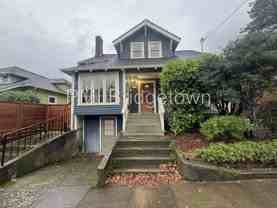 4733 Se Yamhill St - Photo 1 of 1
