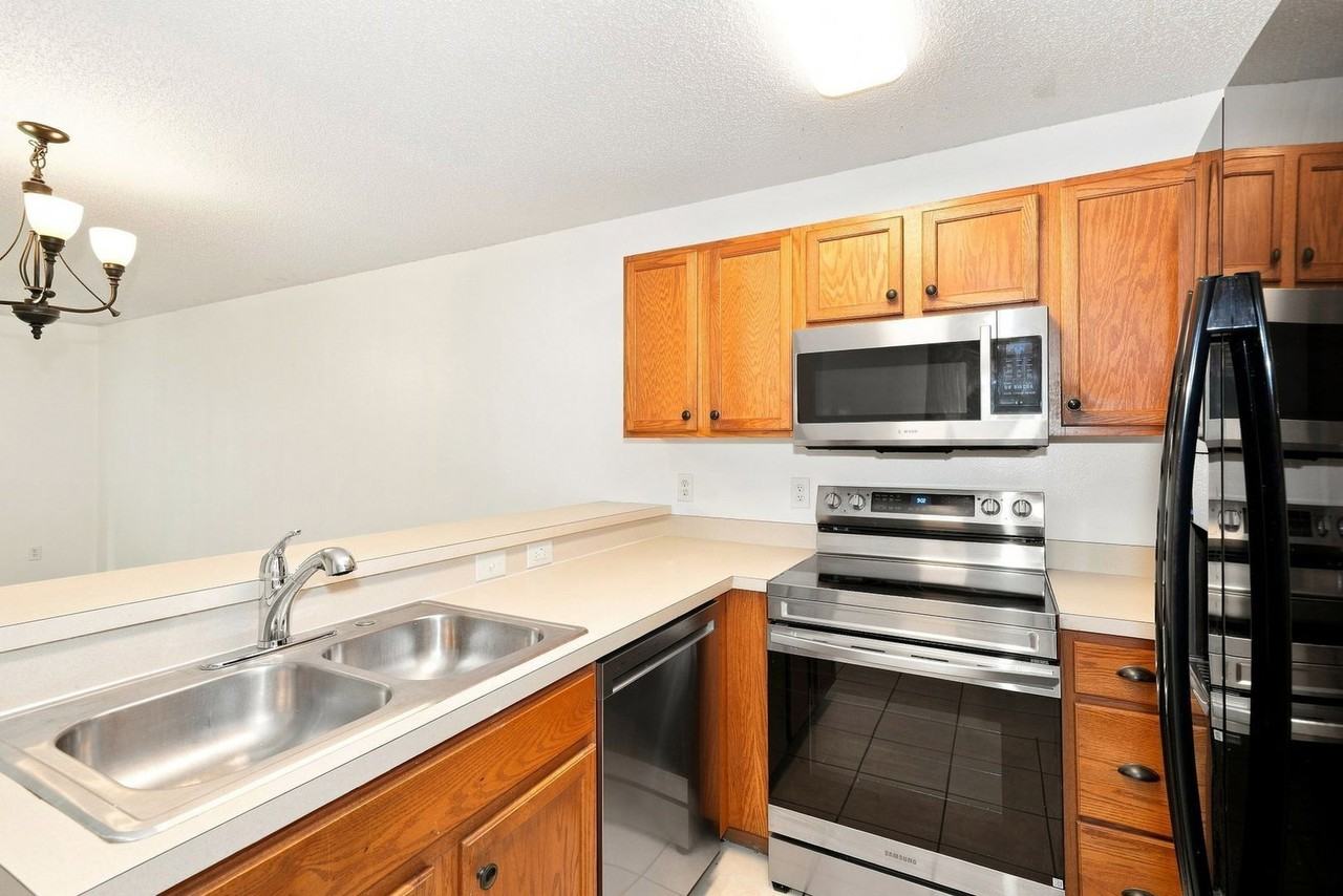 4147 Winding River Way - Photo 2 of 27