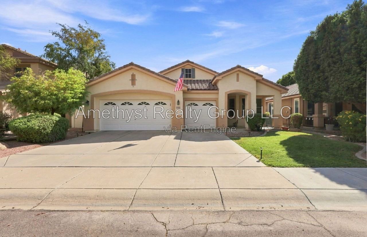 7027 W Potter Dr - Photo 2 of 43