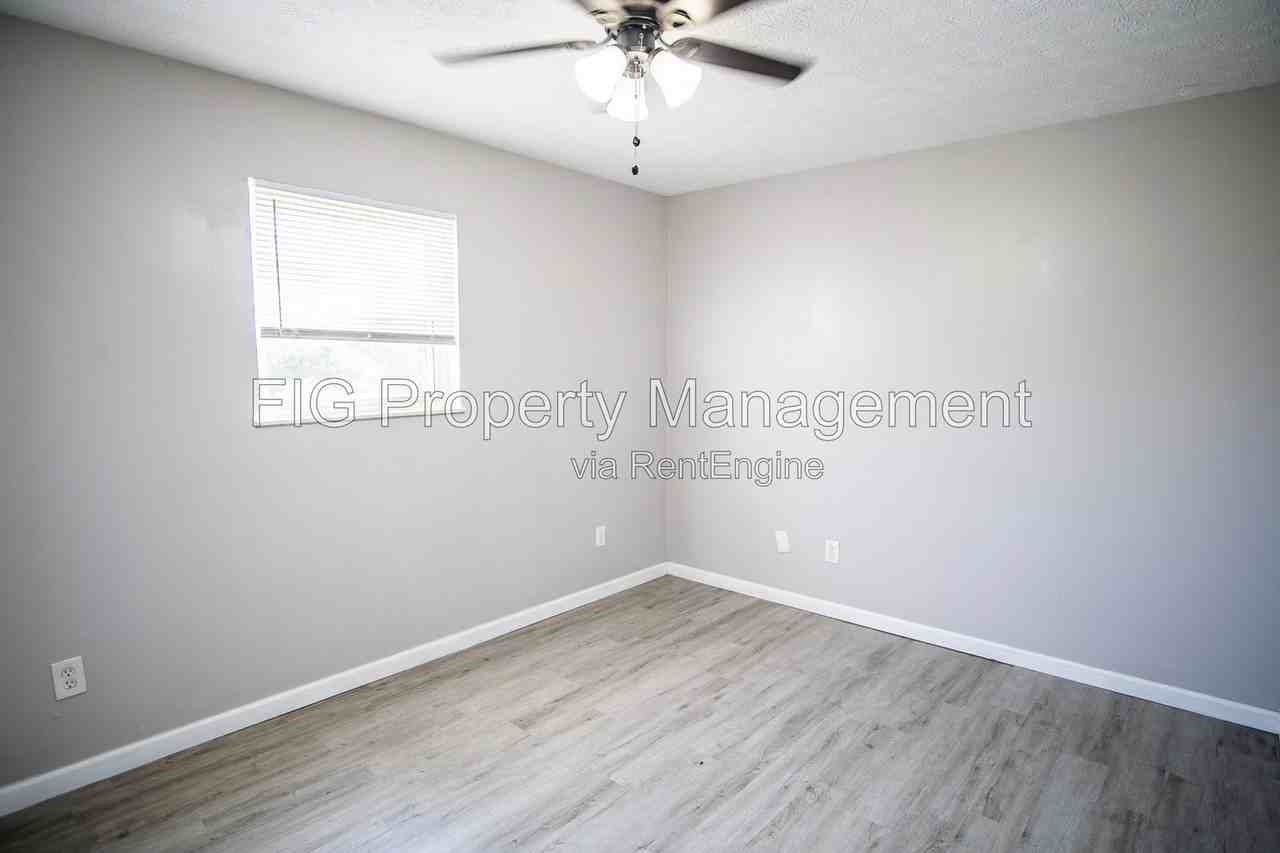 4834 Scheel Rd #104 - Photo 4 of 8