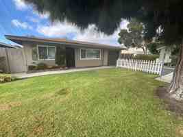 featured image of 221 Avocado St