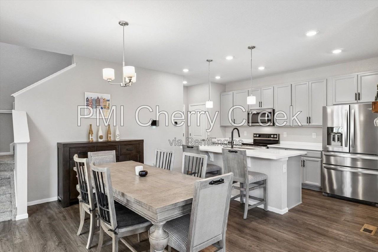 4373 S Nepal Ct - Photo 6 of 39