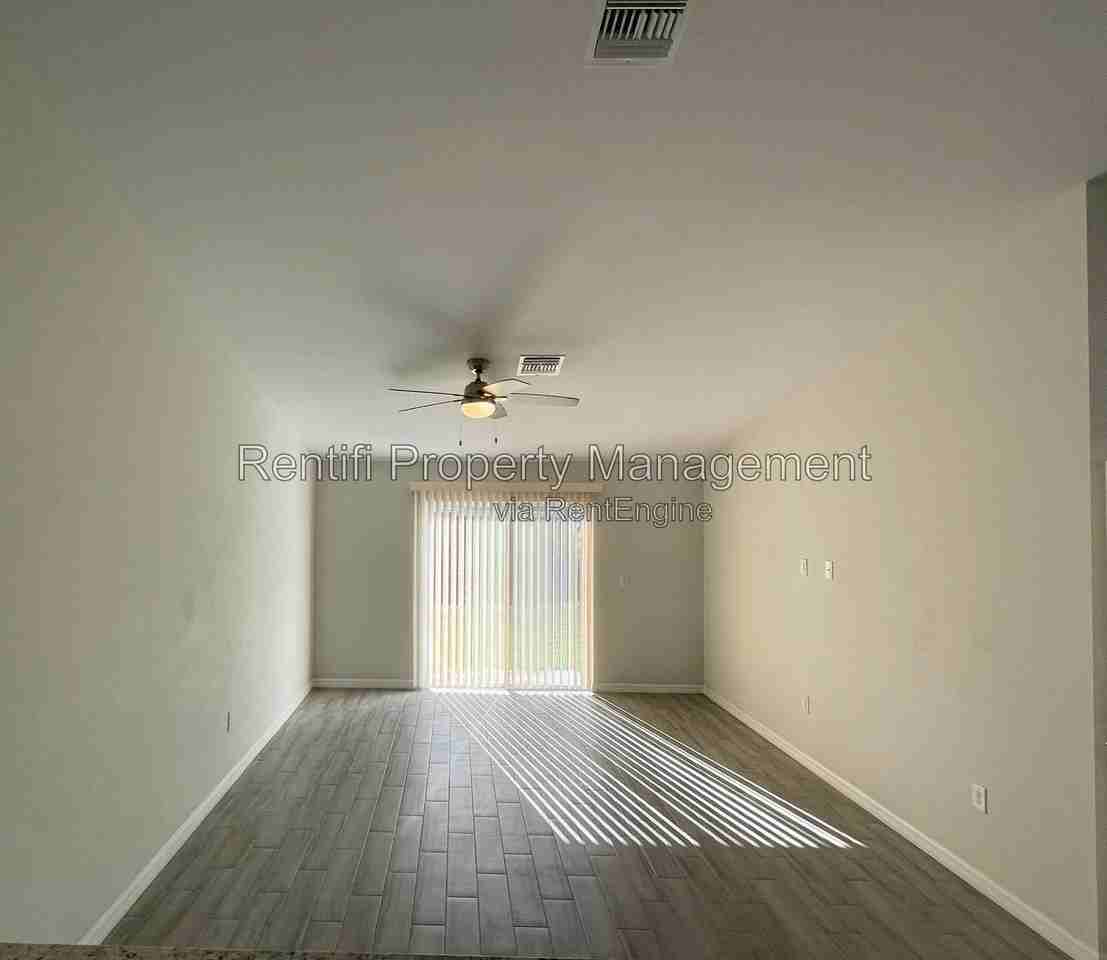 2413 Millie Ave S - Photo 2 of 15
