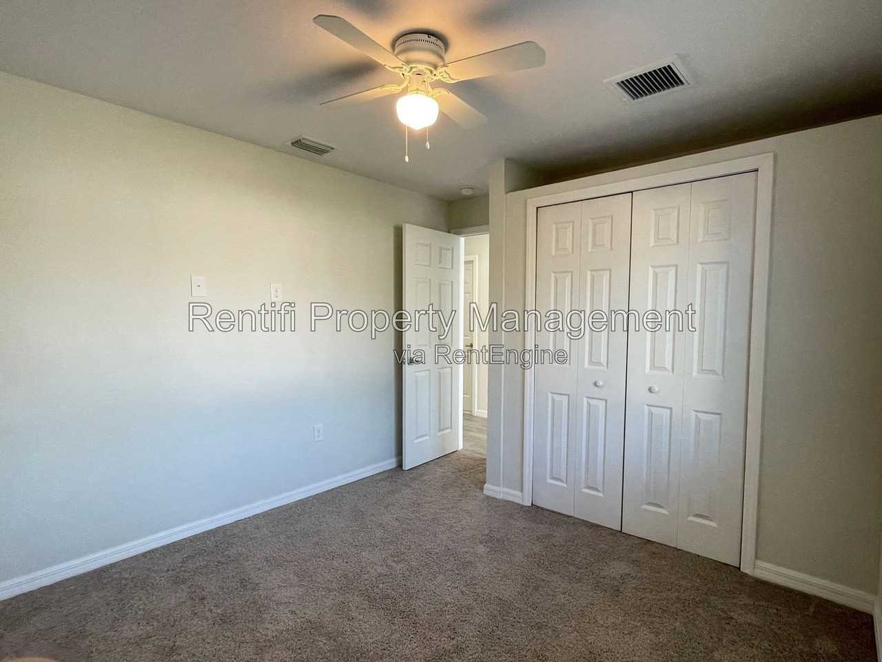 2413 Millie Ave S - Photo 5 of 15