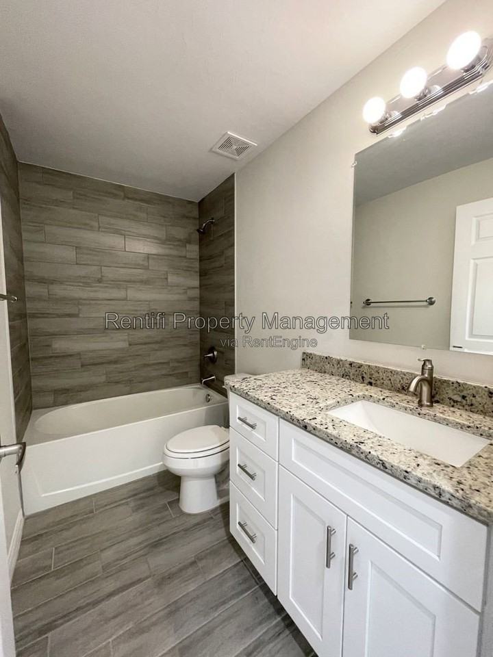 2413 Millie Ave S - Photo 7 of 15