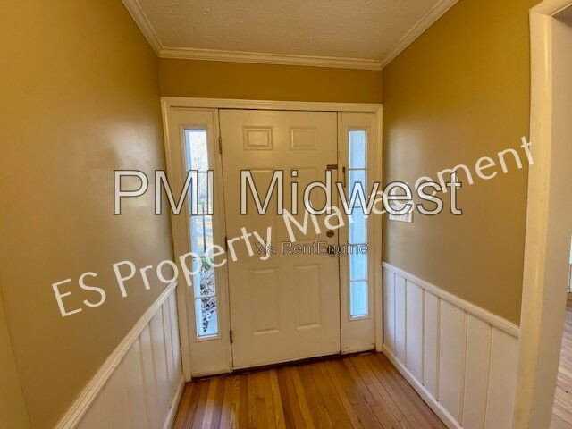 3353 W 42nd St - Photo 3 of 28