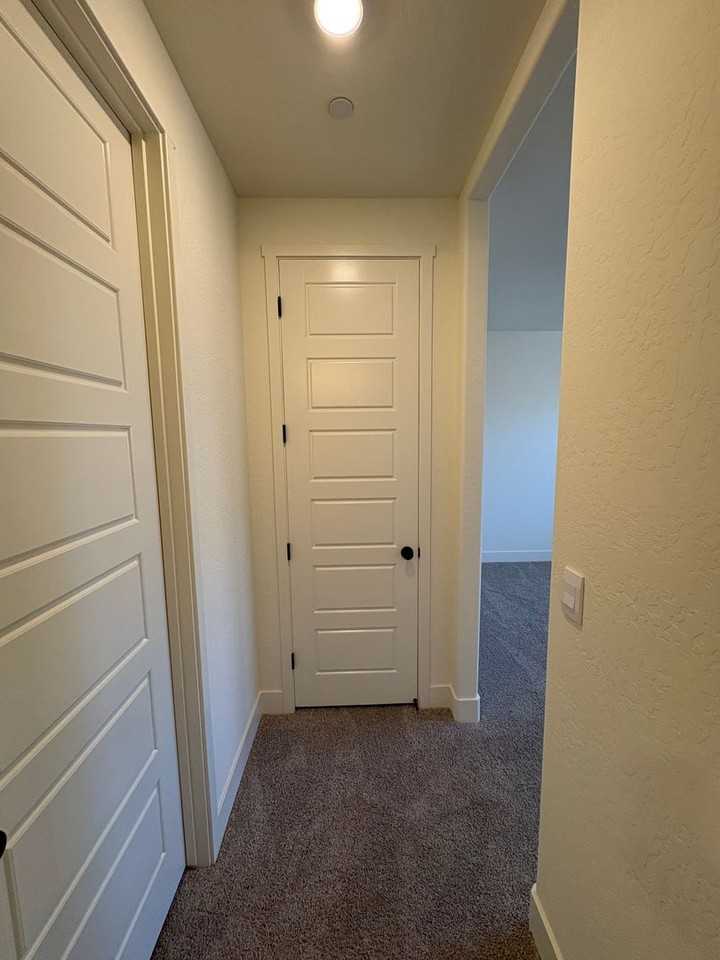 4008 W Babcock Ave - Photo 7 of 32