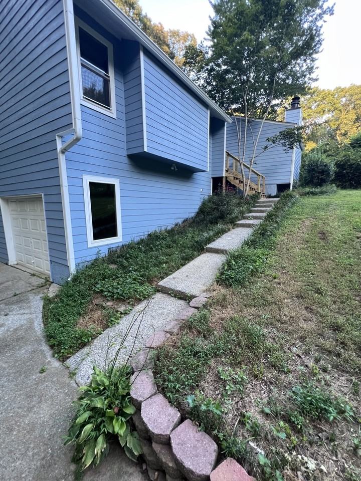 2644 Valley Hill Dr - Photo 2 of 24