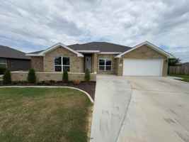 featured image of 907 Holliday Dr