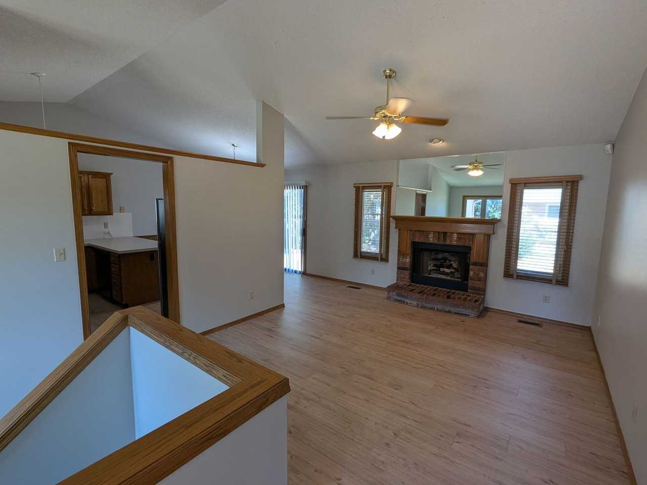 8002 W 19th St N - Photo 2 of 23
