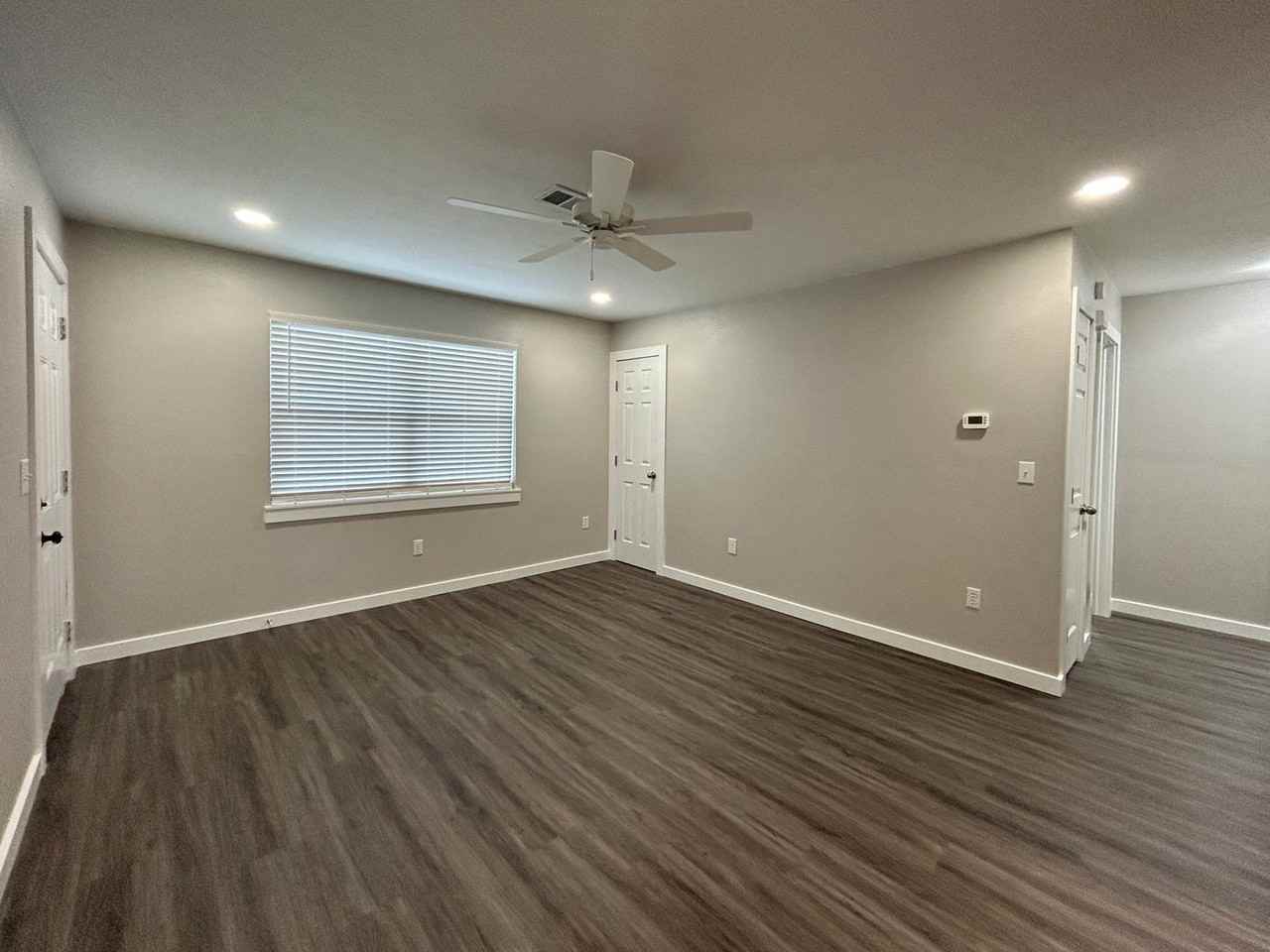 612 N 6th St - Photo 4 of 16