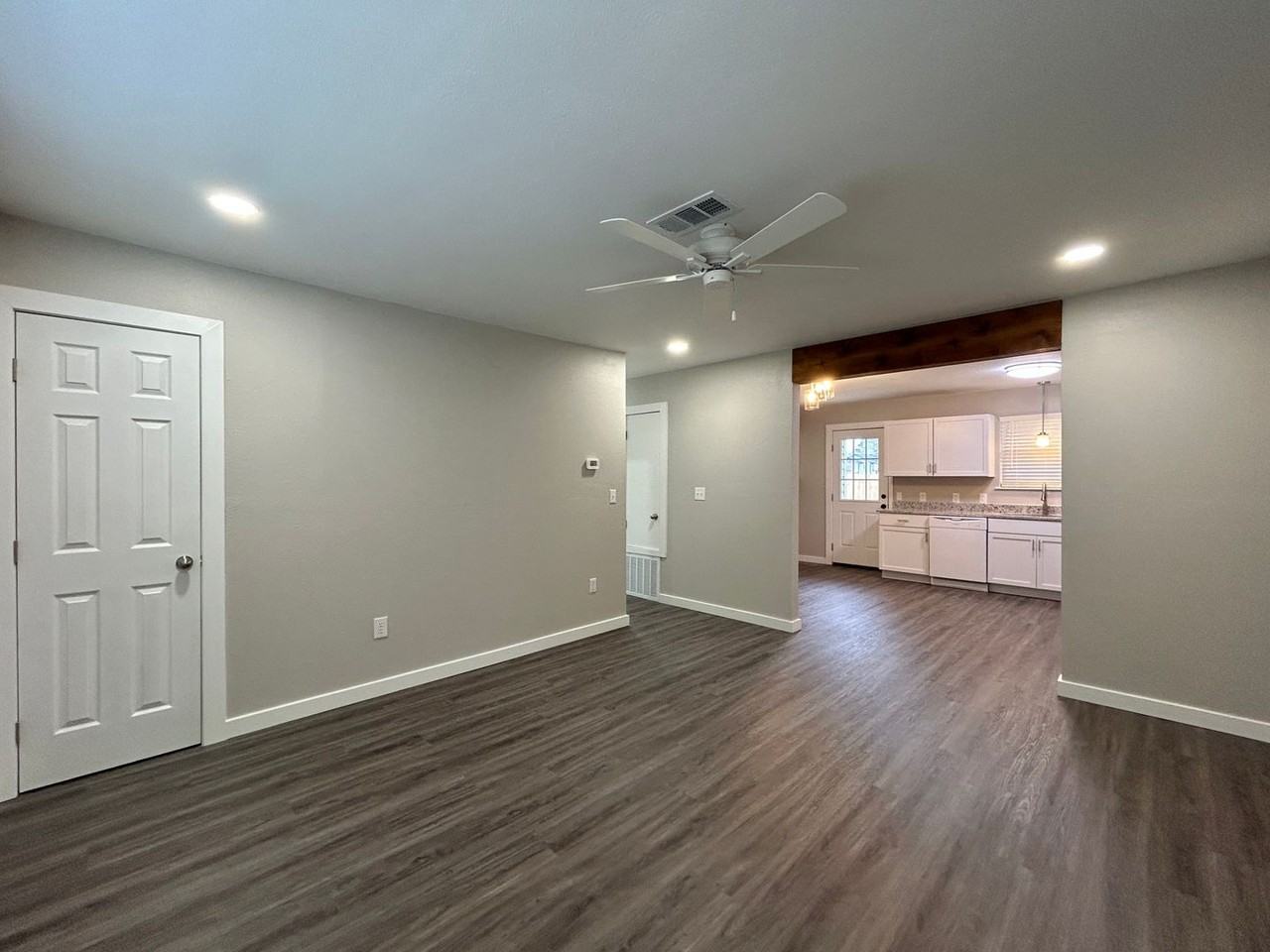 612 N 6th St - Photo 6 of 16