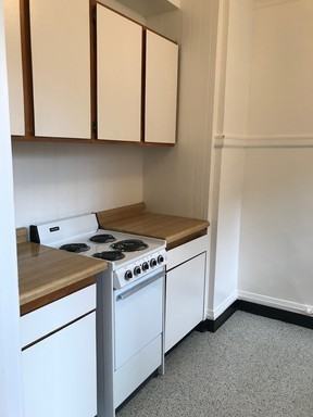 Cumberland Apartments - Photo 7 of 21