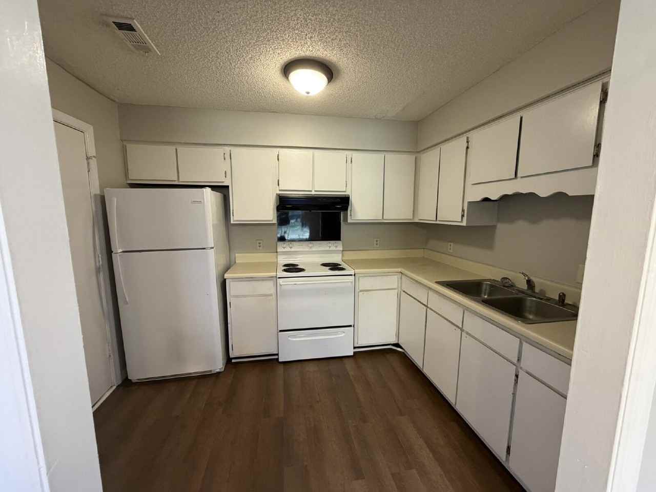 249 Glenn Bryant Rd - Photo 4 of 9