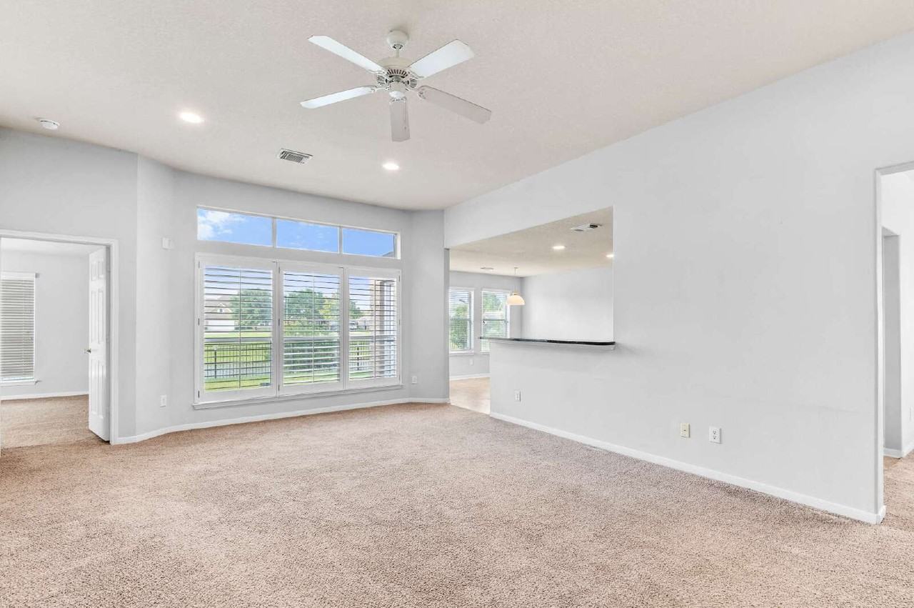 18510 By The Lake Ct - Photo 7 of 20