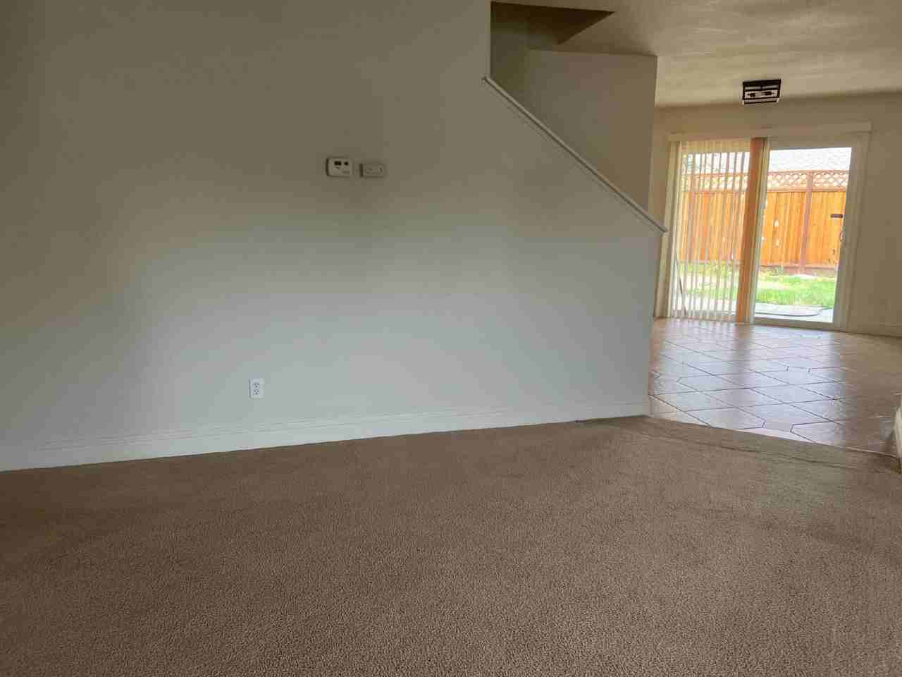 197 Citadel Ct - Photo 2 of 20
