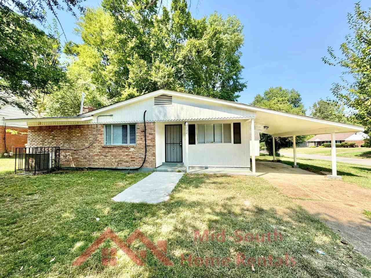 2452 Debby Cv - Photo 2 of 24
