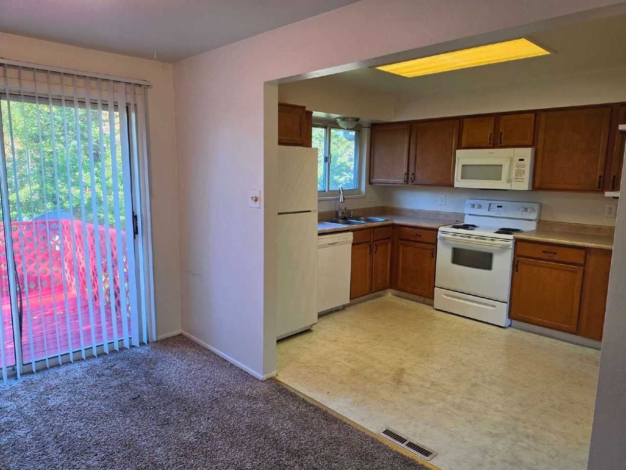 12662 E Ohio Ave - Photo 6 of 23