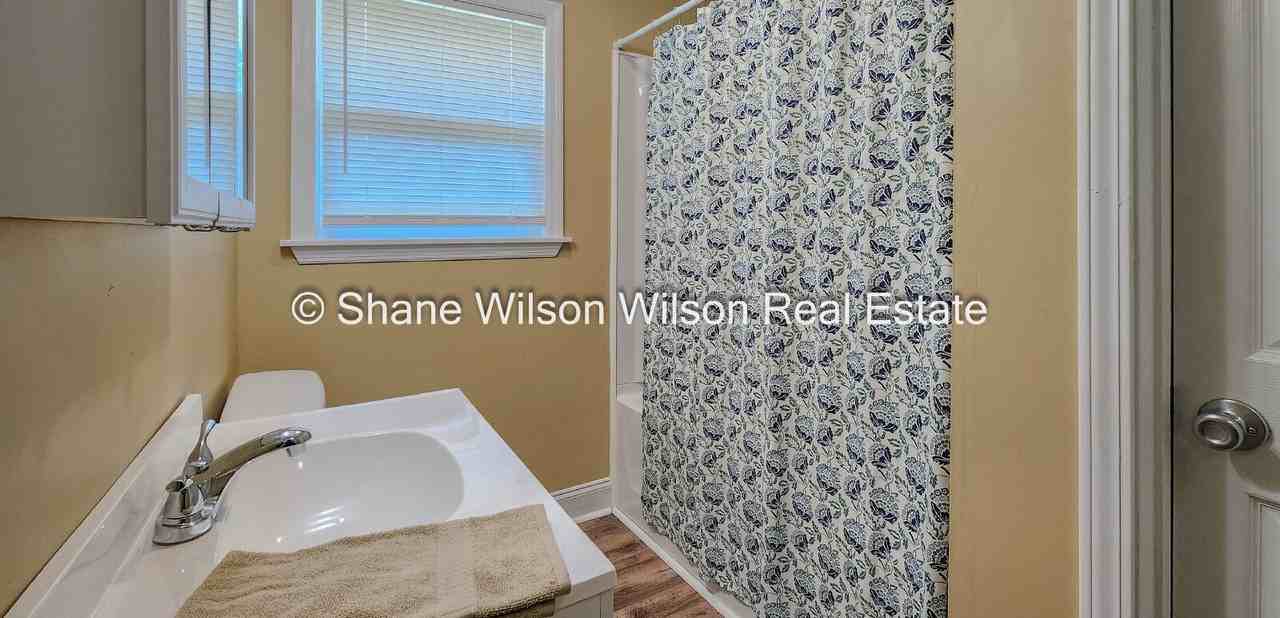 103 Laurelwood Cir - Photo 4 of 22